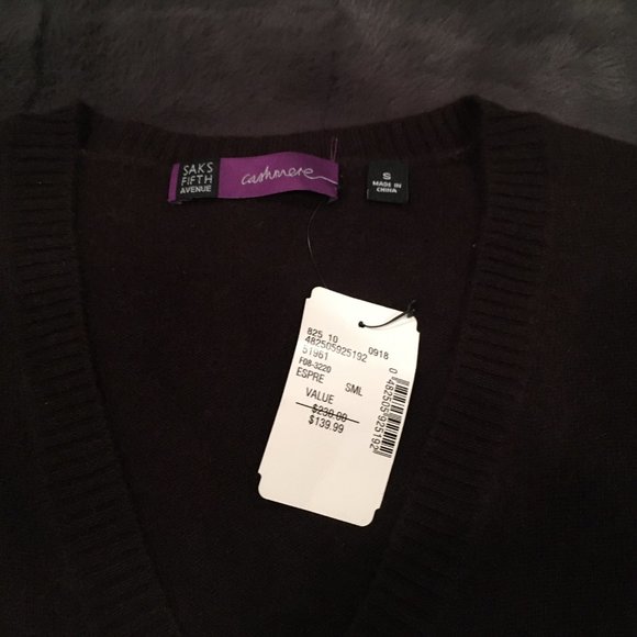 100% Cashmere Sweater - Brown - Small (S) - Saks Fifth Avenue - Picture 2 of 9